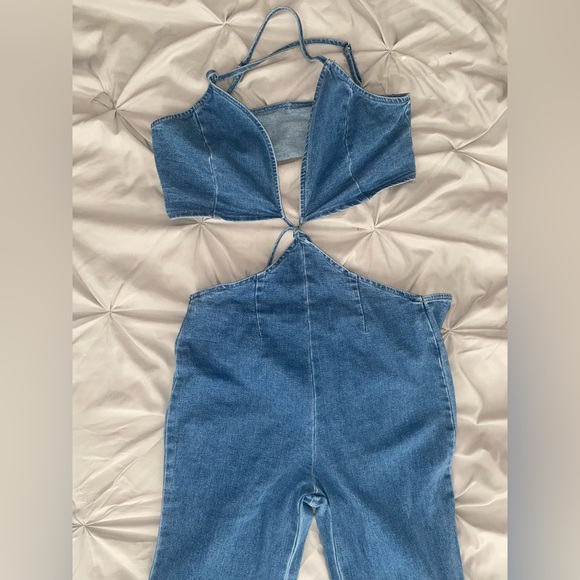 Sexy one piece never wearn ( NEW ). Buy at Simons size L - Picture 1 of 4